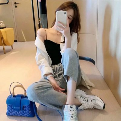 春色无边满人间